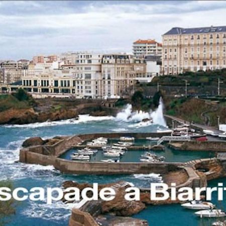 Petit Appartement Douillet Tres Bien Situe Biarritz Exterior foto